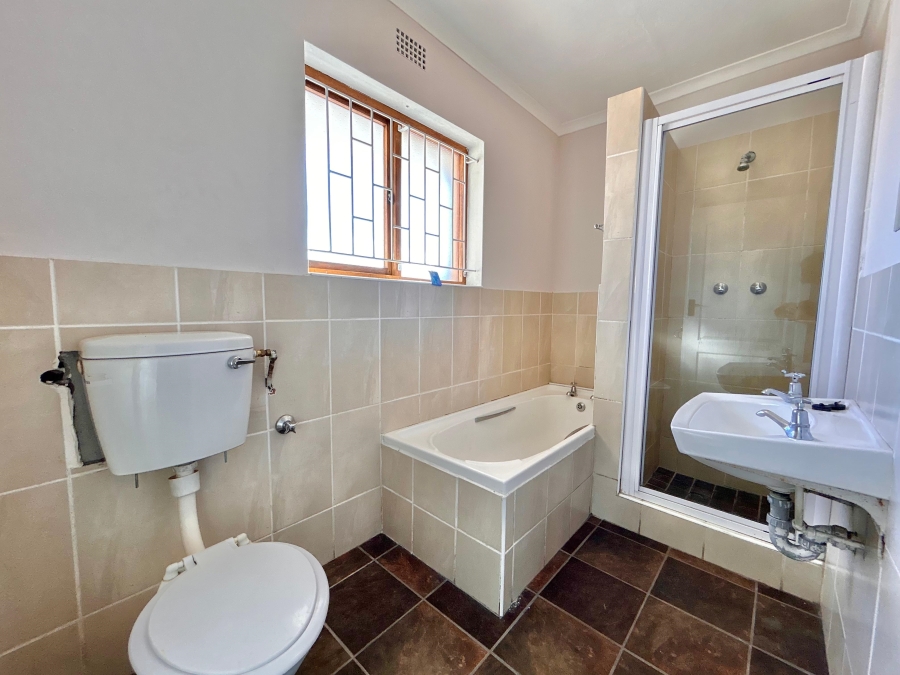 To Let 3 Bedroom Property for Rent in Ottery Western Cape